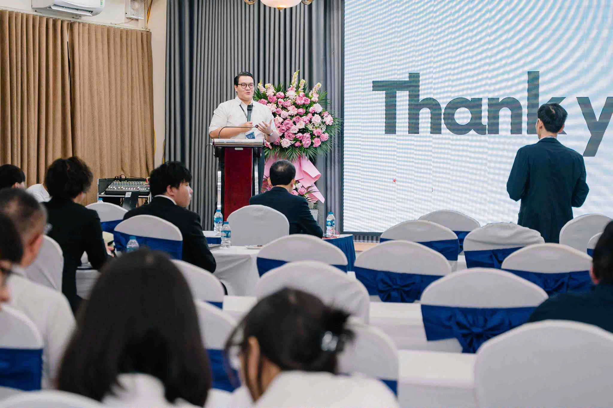 Duy Speaker 7